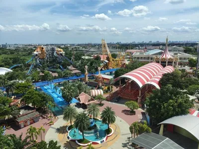 Siam Amazing Park