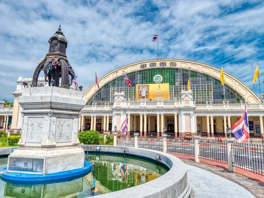 Things to Do Near Bangkok Train Station: Hua Lamphong and Krung Thep Aphiwat
