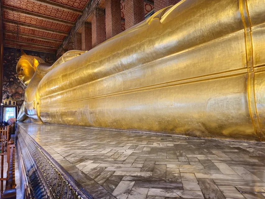 Wat Pho Visiting Guide: Reclining Buddha, Hours, Tickets and Massage