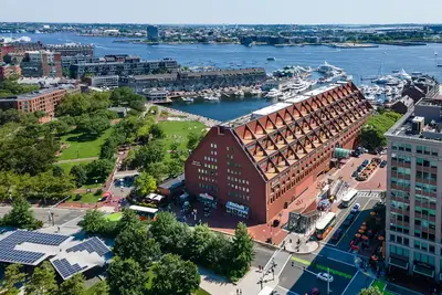 Boston Marriott Long Wharf Profile Photo - Hotels in Boston MA