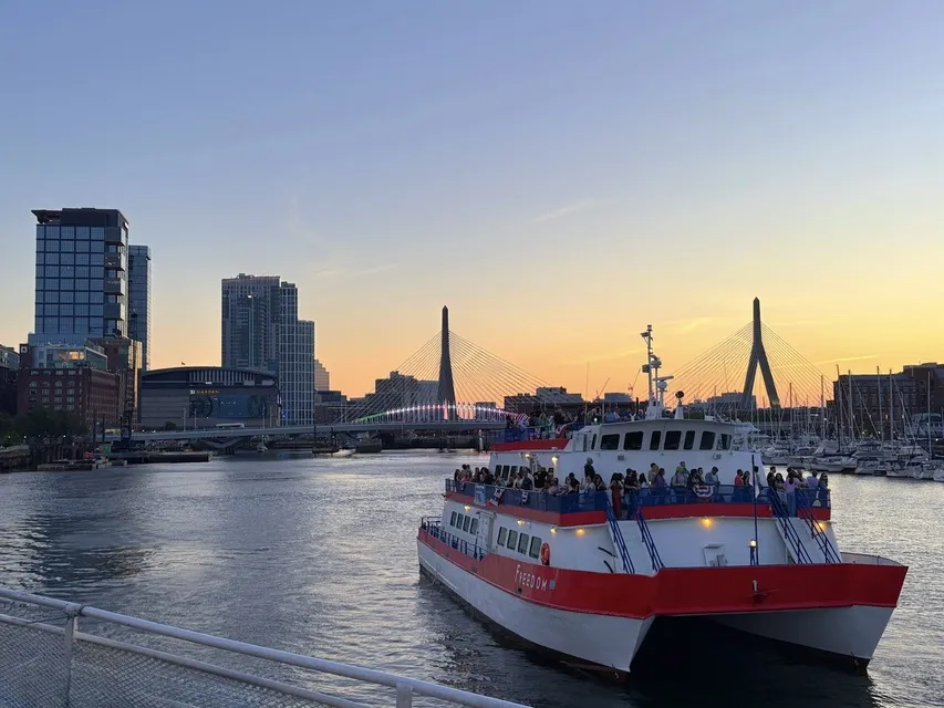 Boston to Salem Tours: Ferry, Trolley and Guided Walks Compared