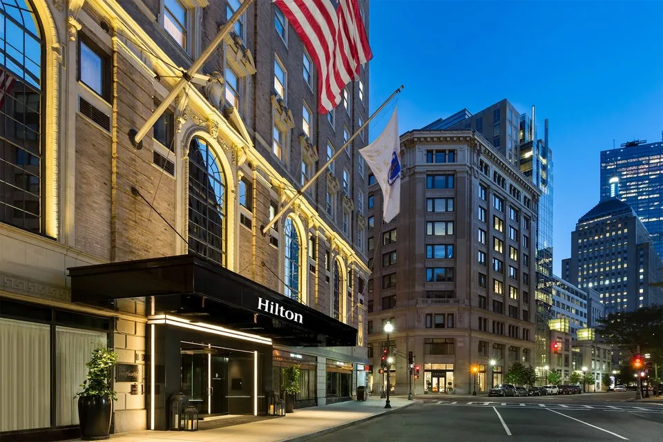 Things to Do Near the Boston Park Plaza Hotel (Hilton Boston Park Plaza)